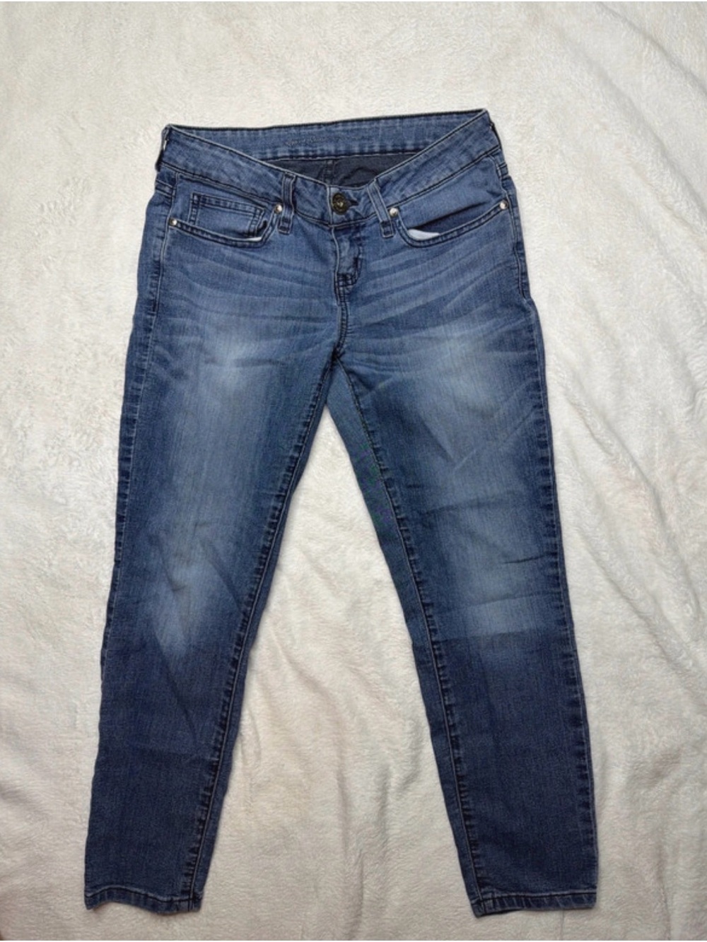 G by Guess Skinny Jeans in Faded Blue Wash